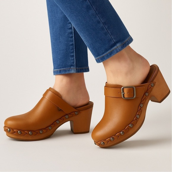 Lucky Brand Clog Heels Tan Leather Studded Braided Trim Slip-On Mule Sandals 7.5 - Picture 1 of 10
